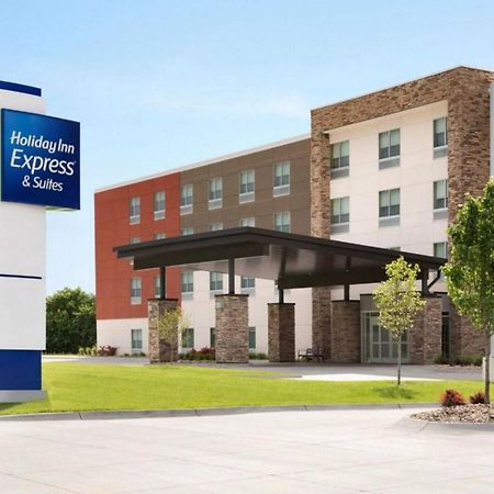 Holiday Inn Express - Blair By Ihg Екстериор снимка