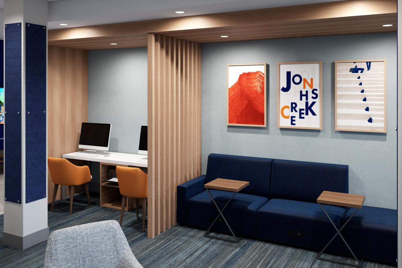 Holiday Inn Express - Blair By Ihg Екстериор снимка