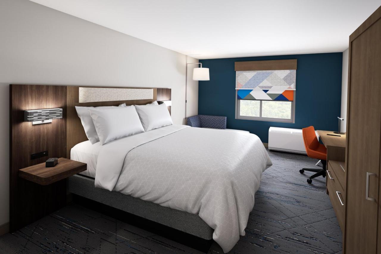 Holiday Inn Express - Blair By Ihg Екстериор снимка